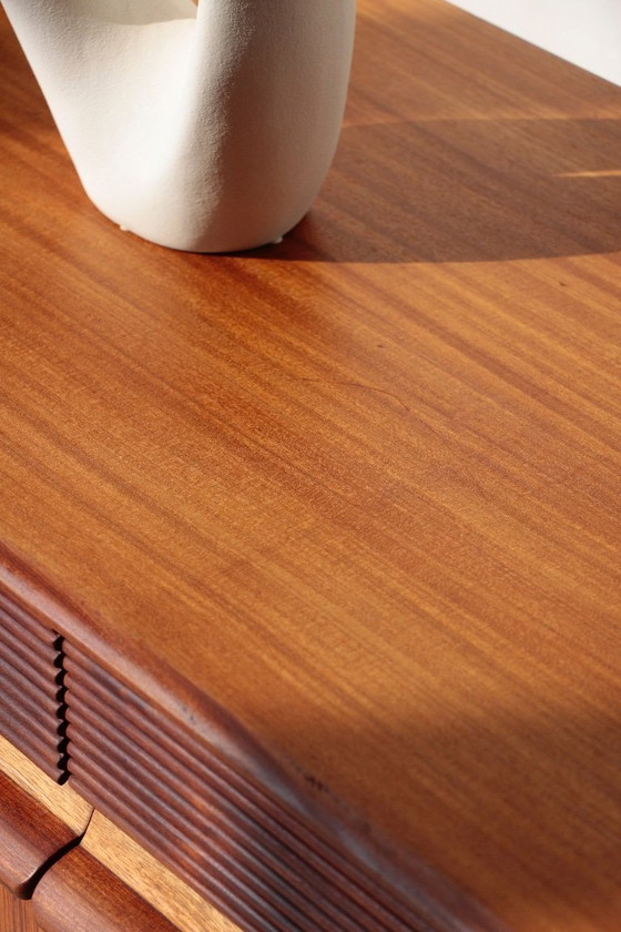 Image 1 of Scandinavisch teakhouten dressoir van Elliots of Newbury