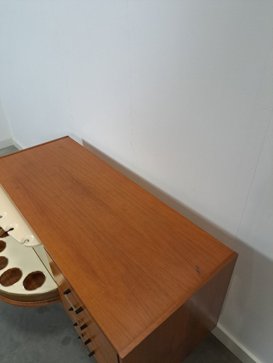 Image 1 of Aparador enchapado con barra giratoria y cajones, mueble bar