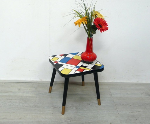 50er 60er Blumenhocker Beistelltisch quadratisch mit Mondrian Stil Muster, Rockabilly Mid Century Modern Ära
