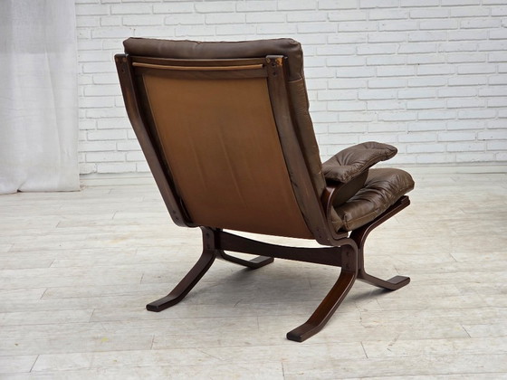 Image 1 of Anni '70, design scandinavo, poltrona in pelle marrone per arredamento.