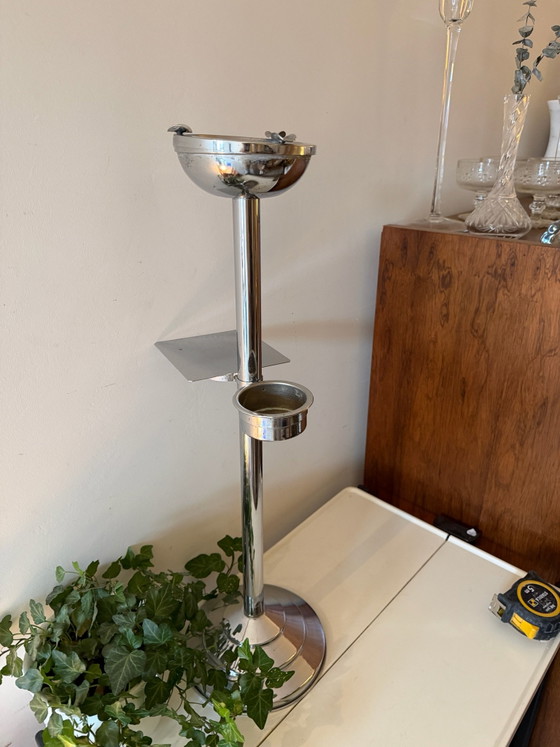 Chrome staande asbak, Decoratieve objecten, Chroom, Zilver (foto 2 van 5)