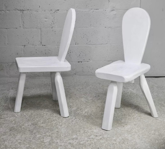 Image 1 of 2 sedie a treppiede, sedili Gouge, brutalisti