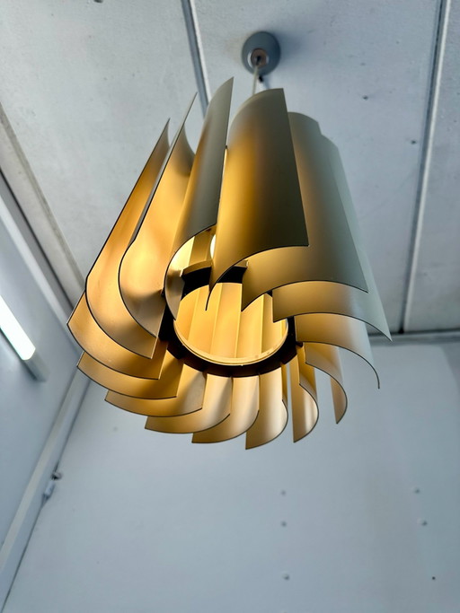 Lámpara colgante Space Age Herstal Rotor Turbine Diseño Danés años 90