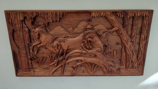 Tableau en bois sculpté, bas relief