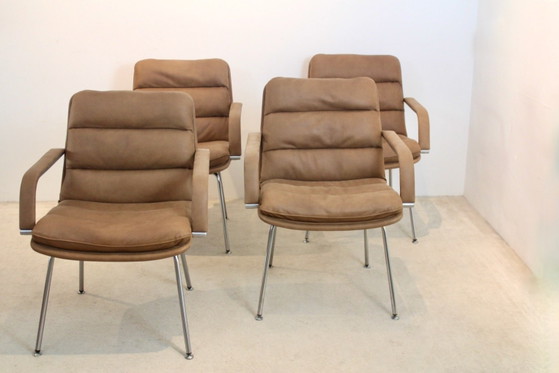 Ensemble de Fauteuils de Direction Artifort Channel par Geoffrey Harcourt, Aluminium, Cuir (photo 4 sur 12)