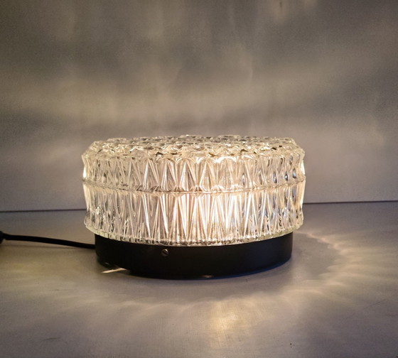 Plafonnier ou applique en verre moulé - design 70's en (photo 5 of 10)