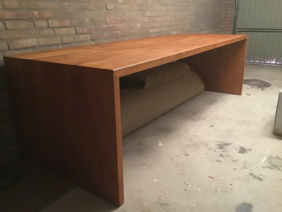 Image 1 of Table de salle à manger en chêne massif, dessinée par Bart Vos. Marque privée Vosinterieur.