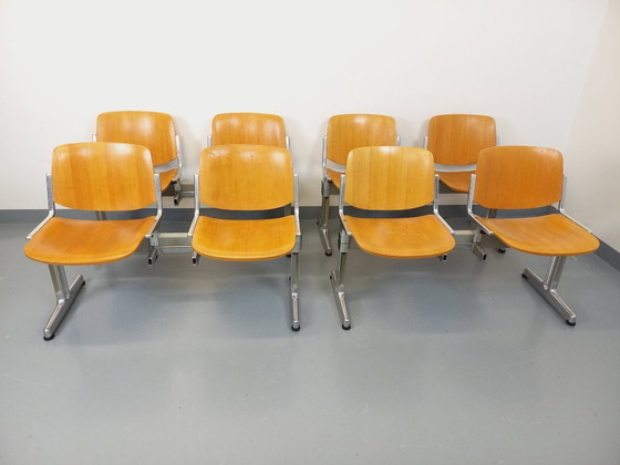 Image 1 of Suite Of 4 Benches Giancarlo Piretti For Castelli Vintage In Wood And Aluminum From The 70s