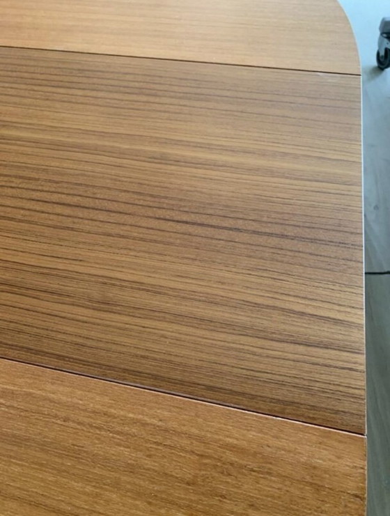 Image 1 of Table à manger scandinave vintage en teck 