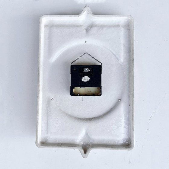 Image 1 of USL Radiogestuurde Wandklok | Duitsland | jaren 1980/1990 | Vintage Keramisch Frame