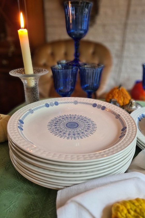 Image 1 of 28 Pontesa The Castilian Collection Granada borden- 2 sets- Ironstone