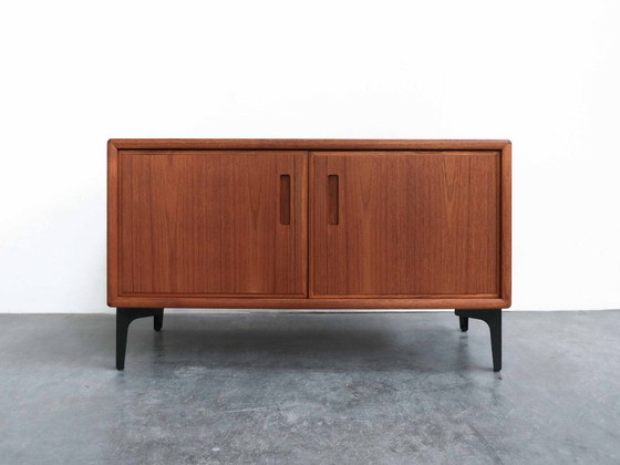 Image 1 of Credenza vintage in teak “VESKAR”. 