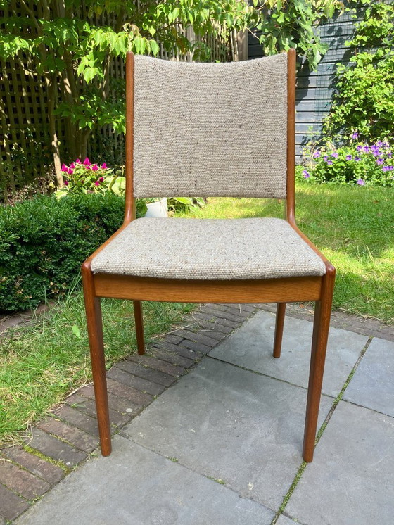 Image 1 of Eetkamerstoelen Johannes Andersen voor Uldum