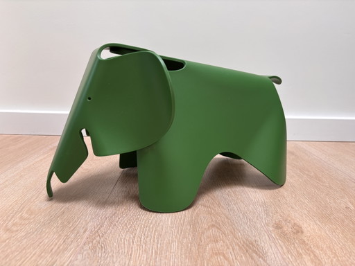 Vitra Eames Elephant Small - Emerald RE – decoratieve objecten, Plastic