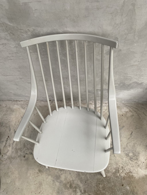 Fauteuil Nesto blanc de Lena Larson