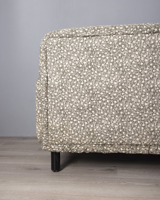 Image 1 of Vintage 70s sofa mod. "Davis" design by Vico Magistretti for De Padova