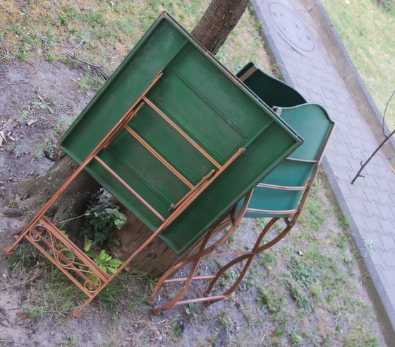 Image 1 of Table de jardin et 2 chaises en fer peint vieilli, style années 1960