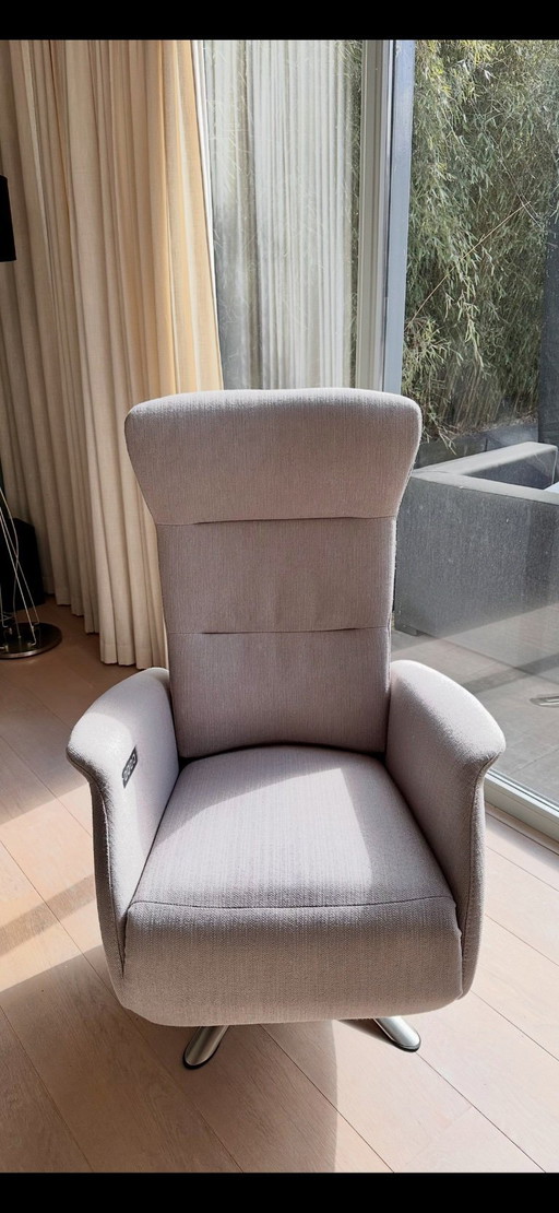 Well-Fair reclining chair (rechargeable batteries) new!