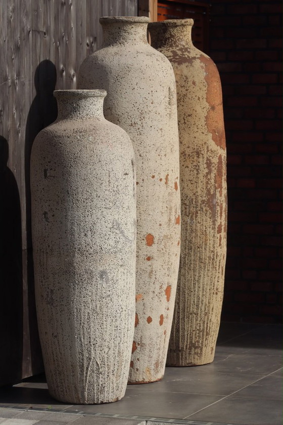 Monumental Handmade Terracotta Vases. – Sculpture, Ceramic (photo 4 of 10)