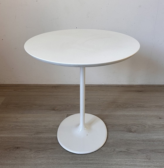 Image 1 of 2x Arper design bijzettafels