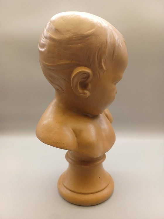 Image 1 of Buste enfant en terre cuite
