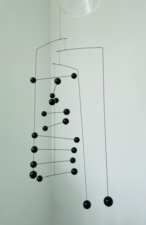 Image 1 of Móviles Flensted Counterpoint Black – Diseño danés de Ole Flensted