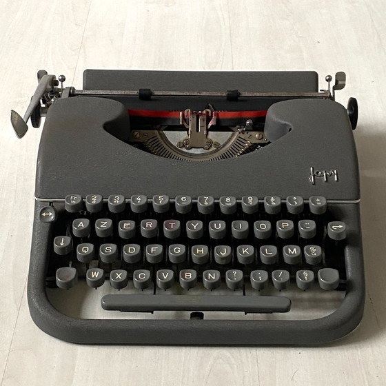 Image 1 of Máquina de escribir Japy antigua de los años 70