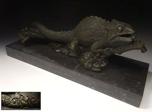 Caméléon en bronze signé Barye