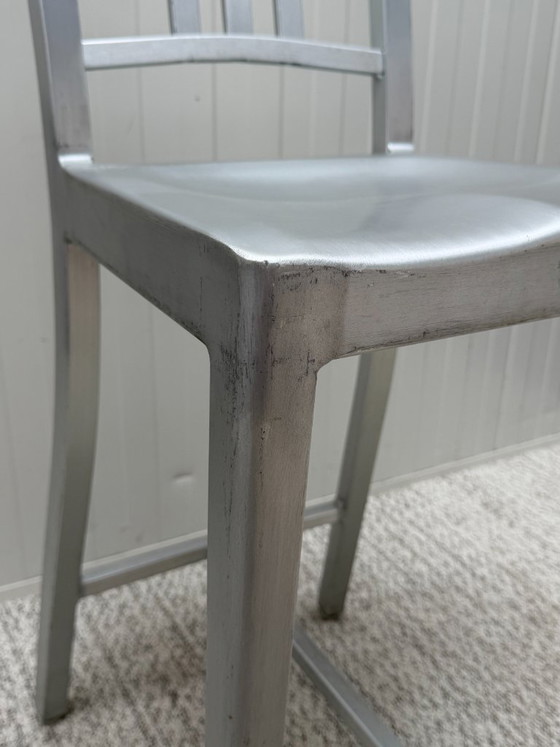 Sgabello da bar di design in alluminio – Sgabelli da bar, Aluminium (photo 3 of 12)