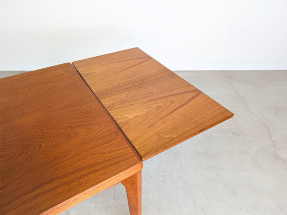 Image 1 of Henning Kjærnulf Mesa de comedor extensible de mediados de siglo Vejle Stole teca
