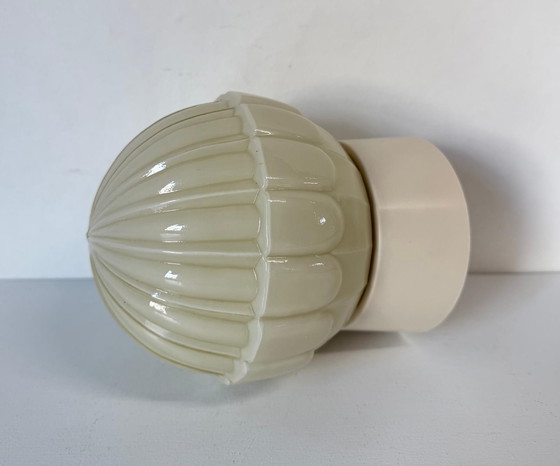 Image 1 of Lampada da soffitto vintage Thabur Art Déco con costolette color crema