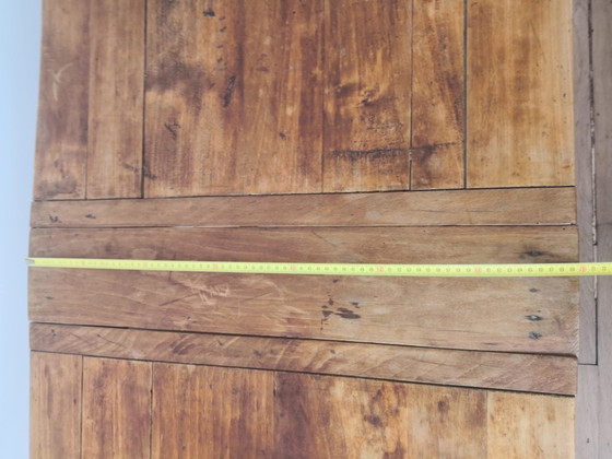 Image 1 of Folding table