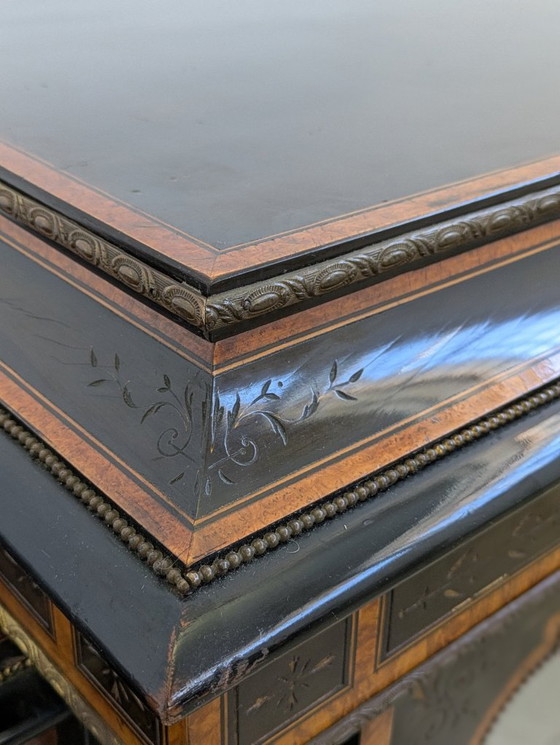 Image 1 of Credenza - Legno annerito, radica di noce - Napoleone III