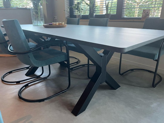 Tafel met metalen x-poot en Fenix NTM kwaliteitsblad – Eettafels (photo 4 of 7)