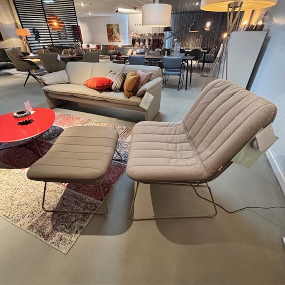 Image 1 of bert plantagie Draat D41 armchair with ottoman