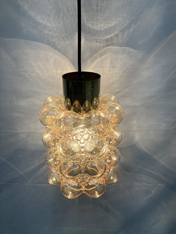Image 1 of Lampada a sospensione a bolle Helena Tynell ocra, di Limburg Glashütte