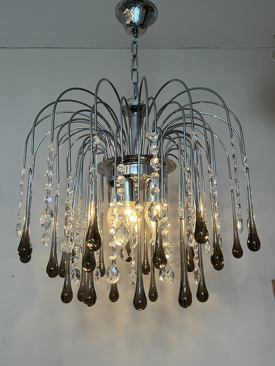 Image 1 of Lampadario a goccia XXL di design con gocce di cristallo e struttura cromata, italiano
