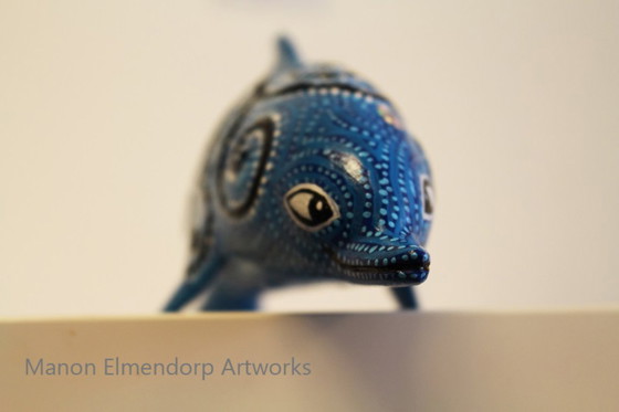 Image 1 of Handbeschilderd Beedje "Little Blue Dolphin" Nieuw Kunst