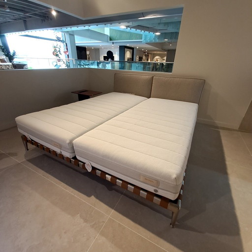 Flexform Gregory bed - 200x185