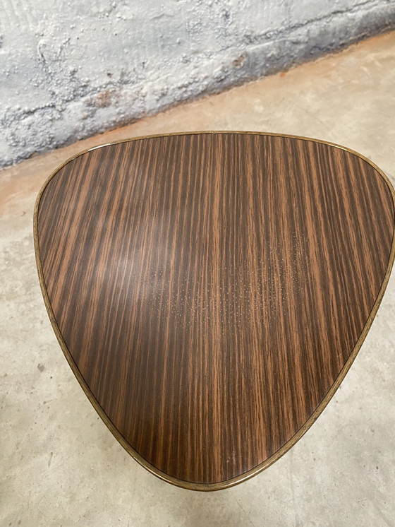 Image 1 of Tavolino laterale marrone in formica