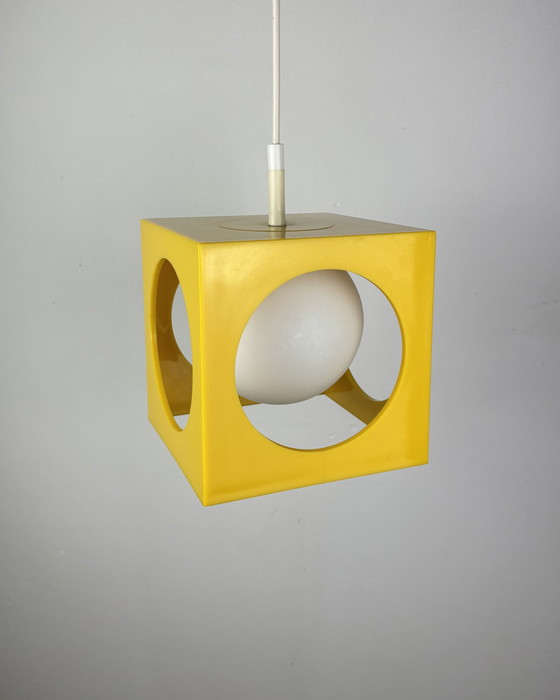 Image 1 of Space Age Ceiling Lamp, Richard Essig, Yellow Minimalistic Cube Design, 1970s, Retro-Futuristic Lamp, Germany, Sputnik Design