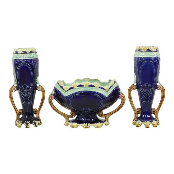 Image 1 of Art Nouveau Barbotine Majolica Vazen Jardinière Set van 3