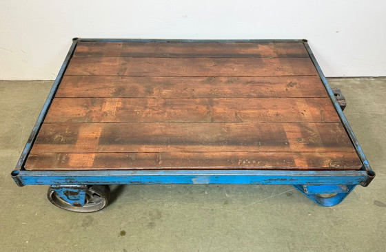 Image 1 of Großer blauer Industrie-Couchtischwagen, 1960er Jahre