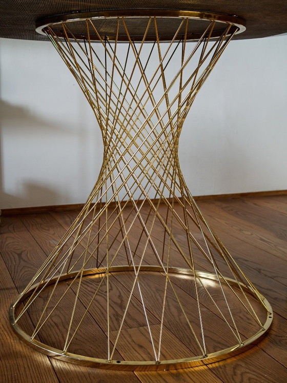 Image 1 of Table ronde de luxe – plateau en marbre noir et piètement doré