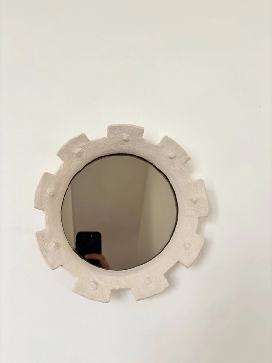 Zeitgenössischer französischer Keramikspiegel, "Gioielli" von Renzo Maar., Glas, Weiß, Brutalist (Foto 3 von 12)