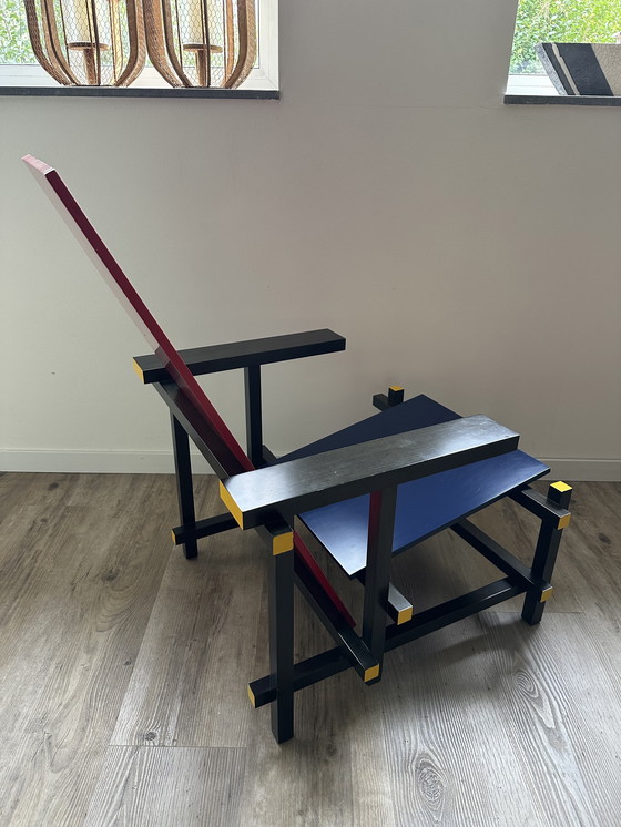Image 1 of Rietveld Red and Blue stoel cassina Italy