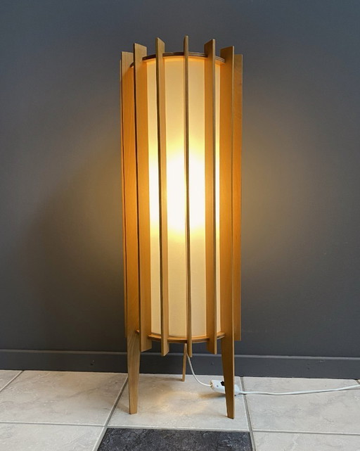 Lámpara de mesa de madera de los años 60 de Ib Fabiansen