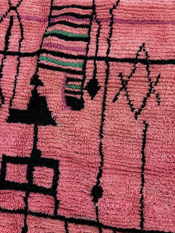 Image 1 of Tapis marocain rose fait main 160x270 cm, tapis doux et moelleux, décoration bohème