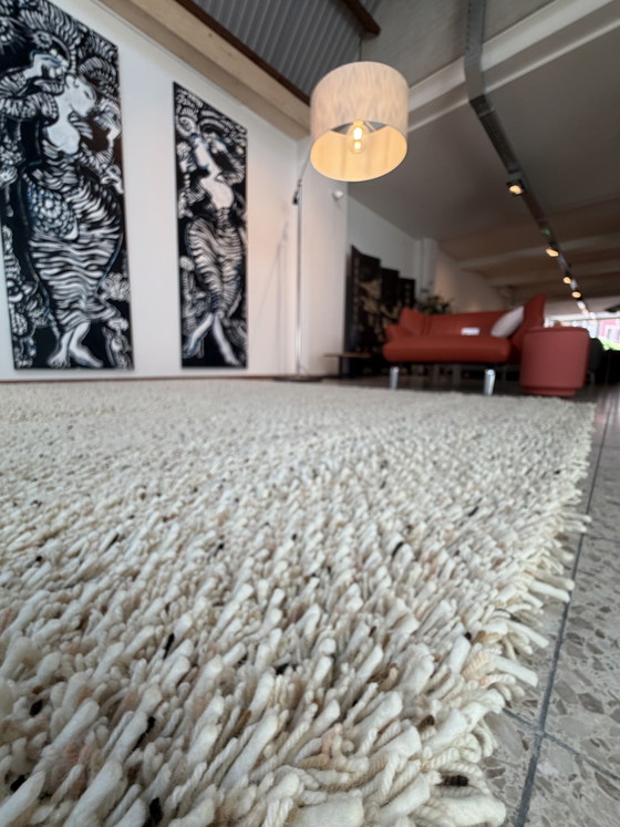 Image 1 of Brink and Campman Ray Soft Cocoon carpet NEW