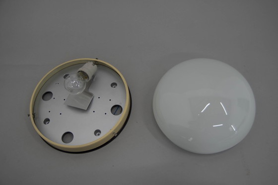 Image 1 of Bauhaus Unterputz- oder Wandleuchten, 1940, restauriert, bis zu 13 Stück